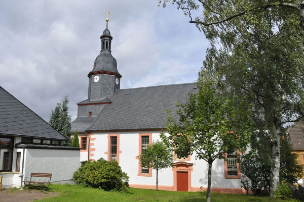 Kirchengebäude & Gemeindehaus
